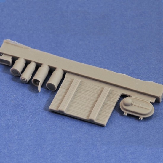 1/35 German Field Kitchen Accessories 1/35 German Field Kitchen Accessories