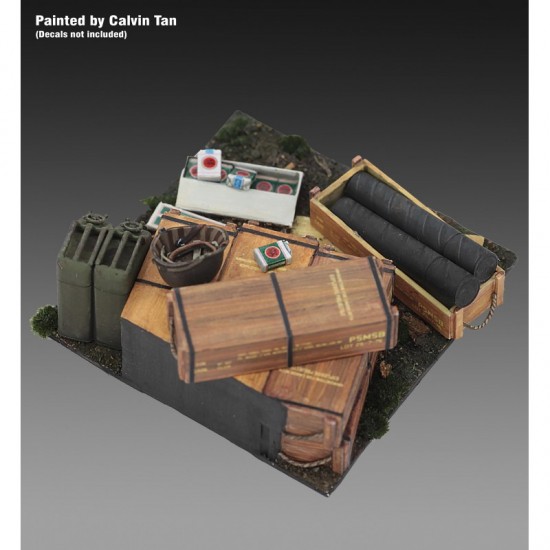 1/35 Base with 105 mm Ammo with Cases 1/35 Base with 105 mm Ammo with Cases