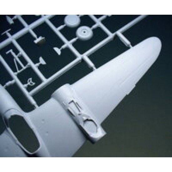 1/72 Lockheed P-38D Lightning Fighter 1/72 Lockheed P-38D Lightning Fighter