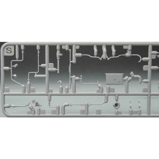 1/35 Leopard 2 A6 Main Battle Tank w/Full Interior 1/35 Leopard 2 A6 Main Battle Tank w/Full Interior