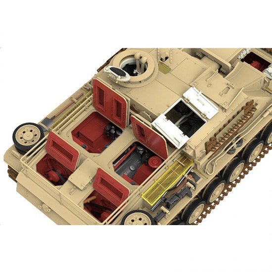 1/35 StuG. III Ausf. G Early Production w/Full Interior & Workable Track Links 1/35 StuG. III Ausf. G Early Production w/Full Interior & Workable Track Links
