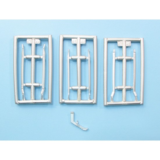 1/24 Fokker Dr. I Landing Gear Struts for Meng kits 1/24 Fokker Dr. I Landing Gear Struts for Meng kits