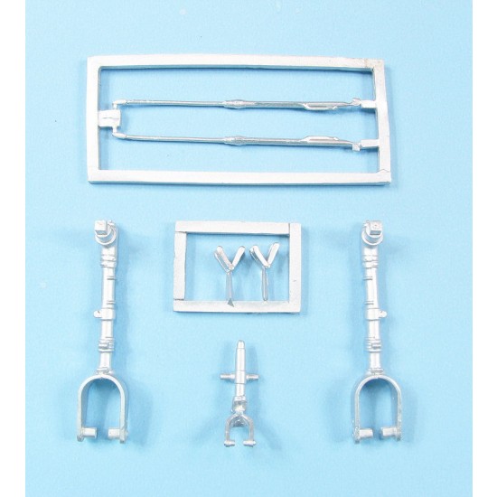 1/32 Macchi MC.202 Folgore Landing Gear (white metal) for Italeri kits 1/32 Macchi MC.202 Folgore Landing Gear (white metal) for Italeri kits