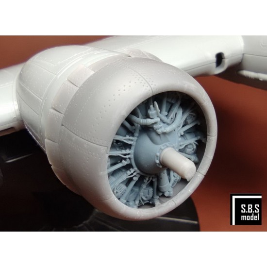 1/48 B-17 F/G Early Engine and Cowling set for HK Models 1/48 B-17 F/G Early Engine and Cowling set for HK Models