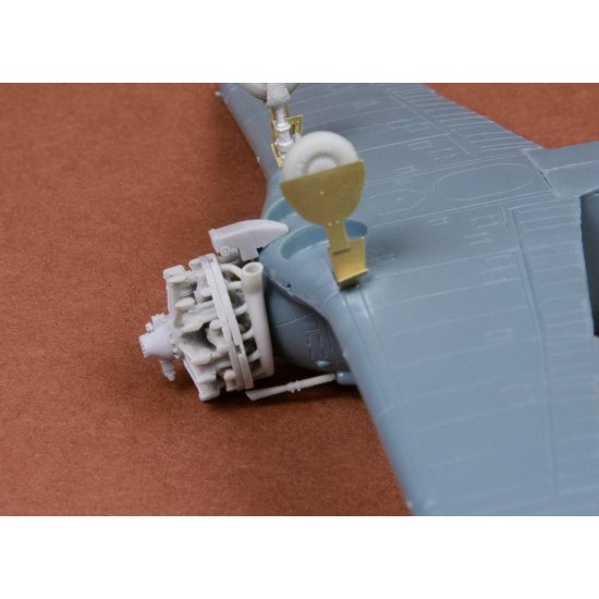 1/72 Fiat G.50/bis Engine & Cowling set for Fly kit 1/72 Fiat G.50/bis Engine & Cowling set for Fly kit