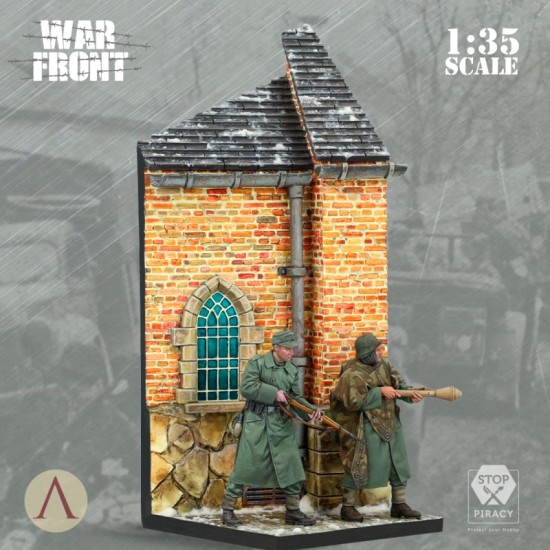 1/35 Warfront - Tankbusters, Ardennes 1945 (scenery & 2 figures in resin) 1/35 Warfront - Tankbusters, Ardennes 1945 (scenery & 2 figures in resin)