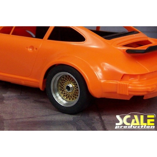 1/24 Porsche 934 RSR 16 BBS E56 Rims for Tamiya kit (4 wheel rims without tyres) 1/24 Porsche 934 RSR 16 BBS E56 Rims for Tamiya kit (4 wheel rims without tyres)