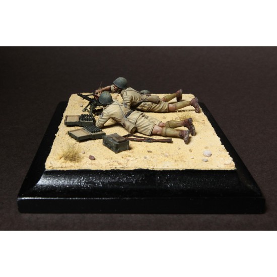 1/35 Italian 45mm Mortar Brixia Team (2 figures with mortar) 1/35 Italian 45mm Mortar Brixia Team (2 figures with mortar)
