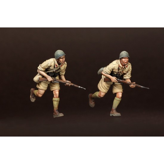 1/35 Italian Guastatori in North Africa (2 figures) 1/35 Italian Guastatori in North Africa (2 figures)