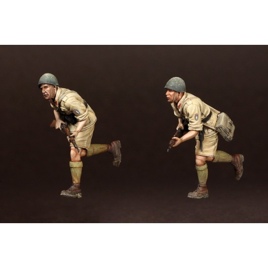 1/35 Italian Guastatori in North Africa (2 figures) 1/35 Italian Guastatori in North Africa (2 figures)