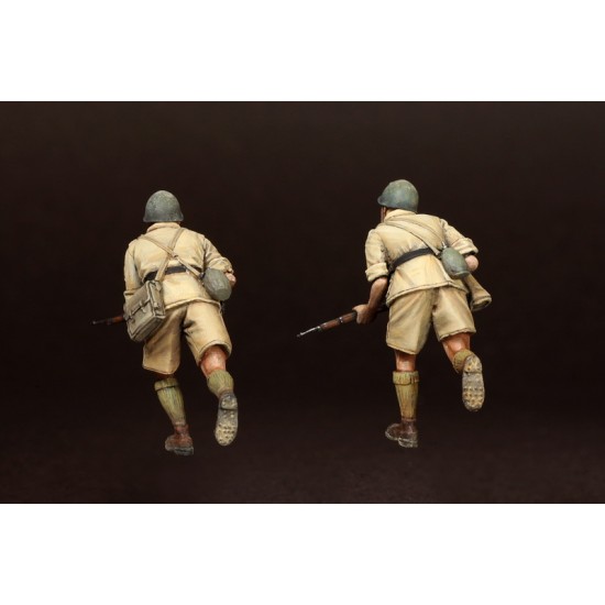 1/35 Italian Guastatori in North Africa (2 figures) 1/35 Italian Guastatori in North Africa (2 figures)