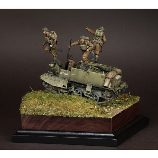 1/35 British Crew Infantrymen for Universal Carrier (4 figures) 1/35 British Crew Infantrymen for Universal Carrier (4 figures)