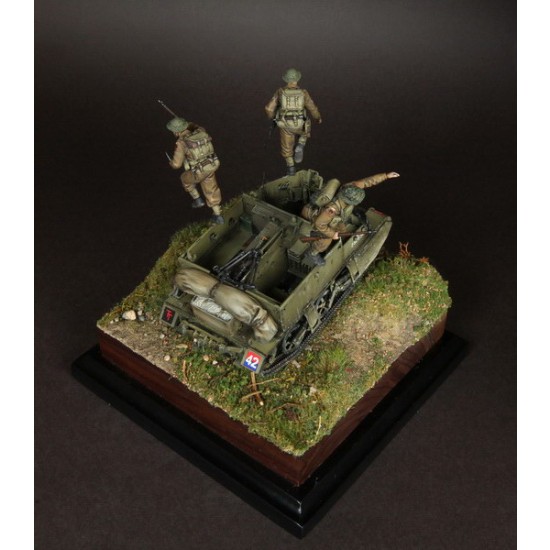 1/35 British Crew Infantrymen for Universal Carrier (4 figures) 1/35 British Crew Infantrymen for Universal Carrier (4 figures)
