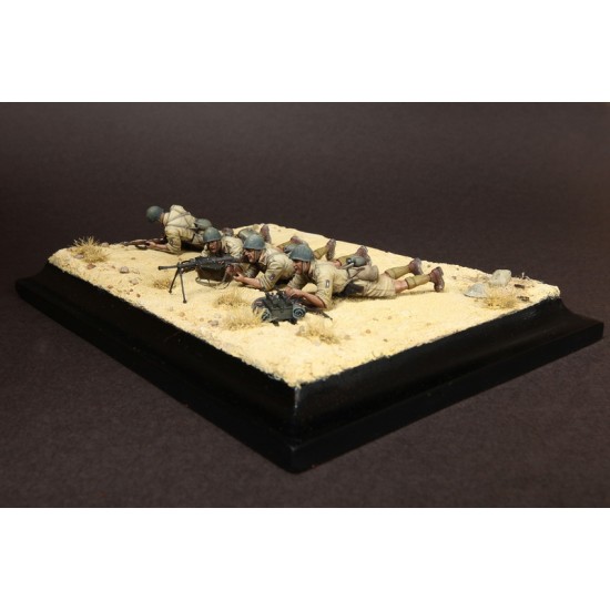 1/35 Italian Guastatori LMG Breda Mod. 30 Team (4 figures) 1/35 Italian Guastatori LMG Breda Mod. 30 Team (4 figures)