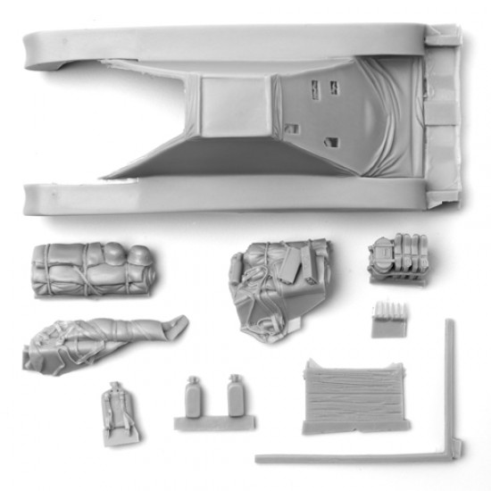 1/35 WWII German Camouflaged Kubelwagen in North Africa 1/35 WWII German Camouflaged Kubelwagen in North Africa
