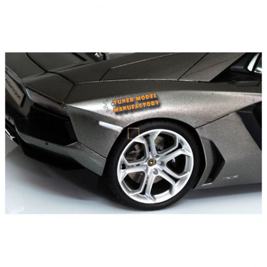 1/24 Lamborghini Aventador LP700-4 Photoetch & Suspensions set 1/24 Lamborghini Aventador LP700-4 Photoetch & Suspensions set