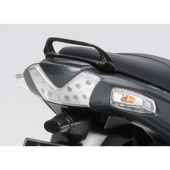 1/12 Kawasaki ZZR 1400 1/12 Kawasaki ZZR 1400