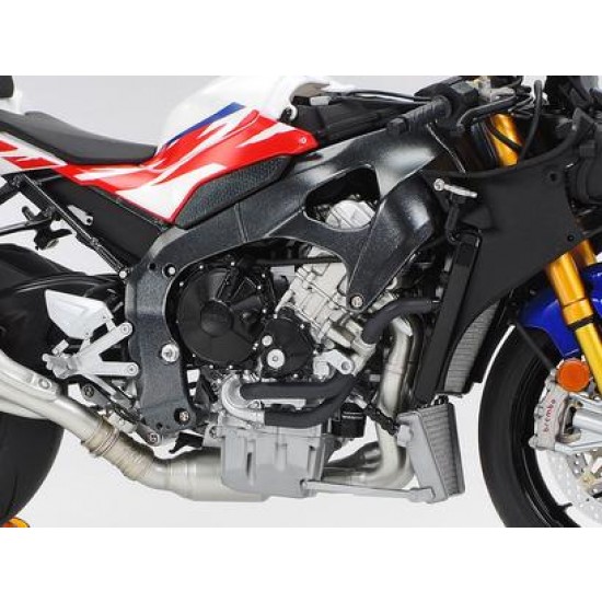 1/12 Honda CBR1000RR-R Fireblade SP 30th Anniversary 1/12 Honda CBR1000RR-R Fireblade SP 30th Anniversary