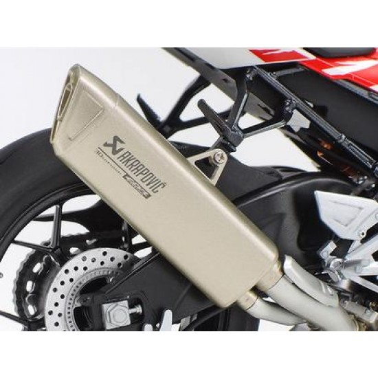 1/12 Honda CBR1000RR-R Fireblade SP 30th Anniversary 1/12 Honda CBR1000RR-R Fireblade SP 30th Anniversary