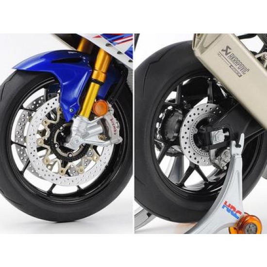 1/12 Honda CBR1000RR-R Fireblade SP 30th Anniversary 1/12 Honda CBR1000RR-R Fireblade SP 30th Anniversary