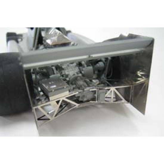1/20 Tyrell P34 Six Wheeler Japan GP 1976 with Photo-etched parts 1/20 Tyrell P34 Six Wheeler Japan GP 1976 with Photo-etched parts