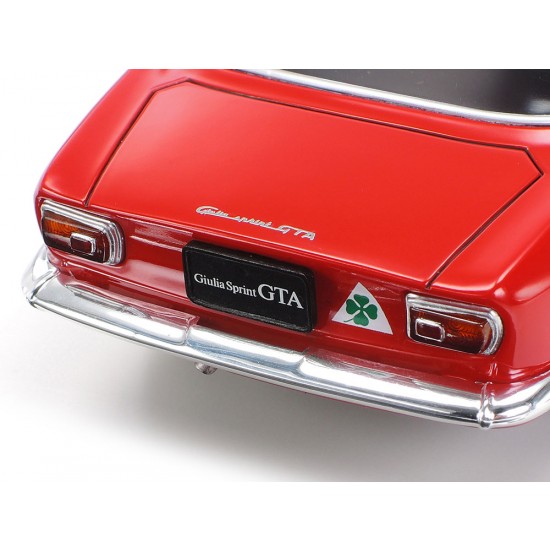 1/24 Alfa Romeo Giulia GTA Sprint 1/24 Alfa Romeo Giulia GTA Sprint