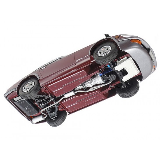 1/24 Nissan Fairlady 240ZG Sports Car 1/24 Nissan Fairlady 240ZG Sports Car