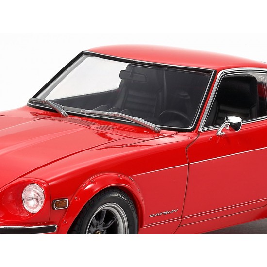 1/24 Nissan Fairlady 240Z Street Custom 1/24 Nissan Fairlady 240Z Street Custom