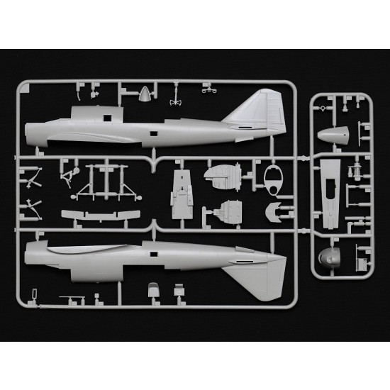 1/48 Mitsubishi Ki-46 III Type 100 and 4x4 Light Vehicle Kurogane Set 1/48 Mitsubishi Ki-46 III Type 100 and 4x4 Light Vehicle Kurogane Set