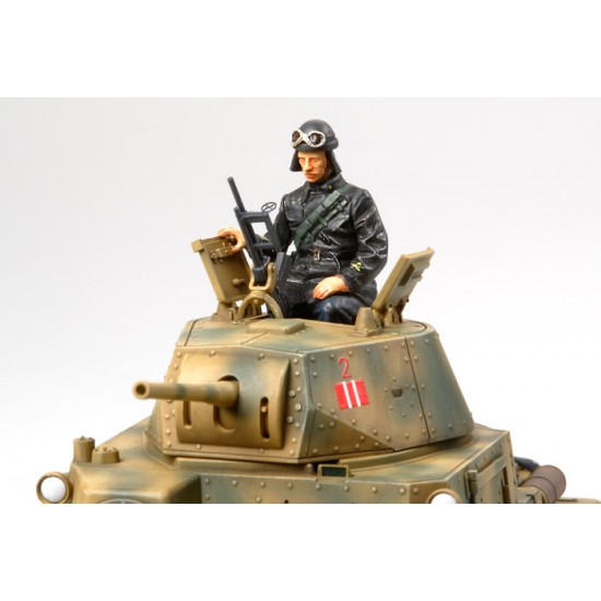 1/35 WWII Italian Medium Tank Carro Armato M13/40 1/35 WWII Italian Medium Tank Carro Armato M13/40