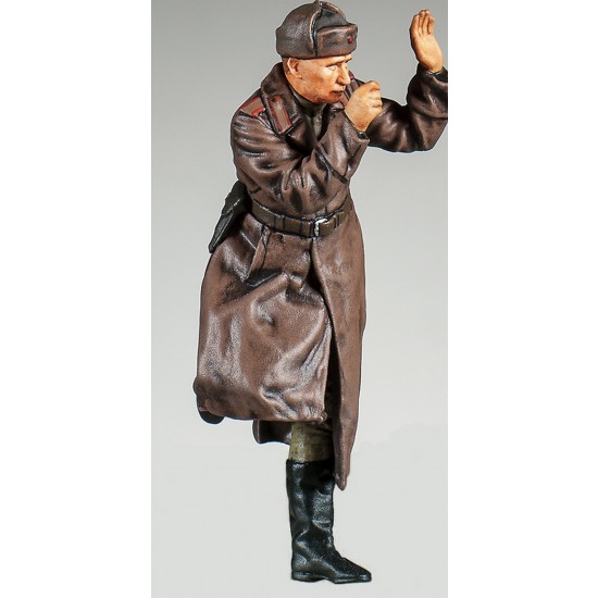 1/35 Russian Self-Propelled Gun SU-76M with Figures 1/35 Russian Self-Propelled Gun SU-76M with Figures