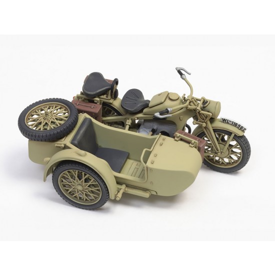 1/35 German KS600 Motorcycle with Sidecar and 3 Soldiers 1/35 German KS600 Motorcycle with Sidecar and 3 Soldiers