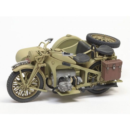 1/35 German KS600 Motorcycle with Sidecar and 3 Soldiers 1/35 German KS600 Motorcycle with Sidecar and 3 Soldiers