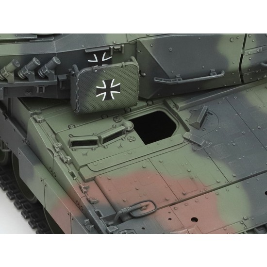 1/35 Leopard 2 A7V Main Battle Tank 1/35 Leopard 2 A7V Main Battle Tank