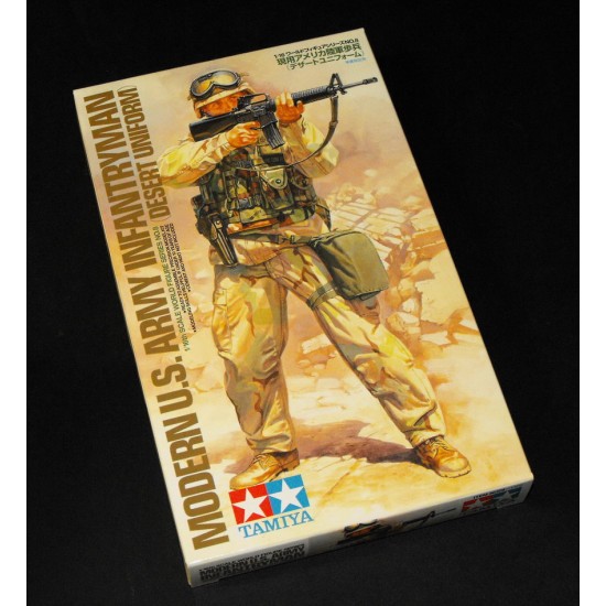 1/16 Modern US Infantryman - Desert Uniform 1/16 Modern US Infantryman - Desert Uniform