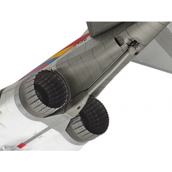 1/48 McDonnell Douglas F-4B Phantom II 1/48 McDonnell Douglas F-4B Phantom II