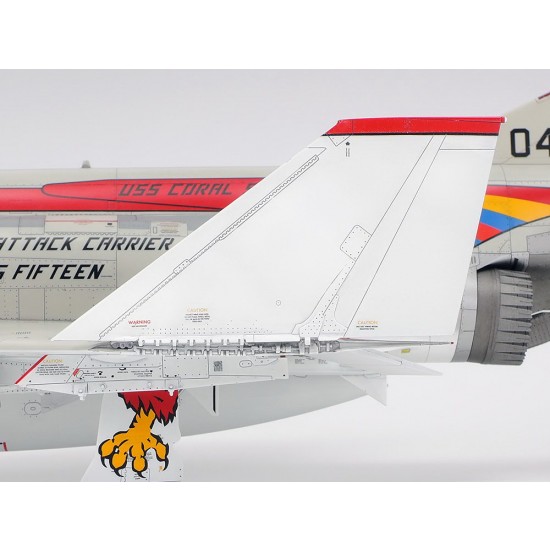 1/48 McDonnell Douglas F-4B Phantom II 1/48 McDonnell Douglas F-4B Phantom II