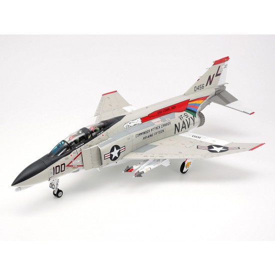1/48 McDonnell Douglas F-4B Phantom II 1/48 McDonnell Douglas F-4B Phantom II