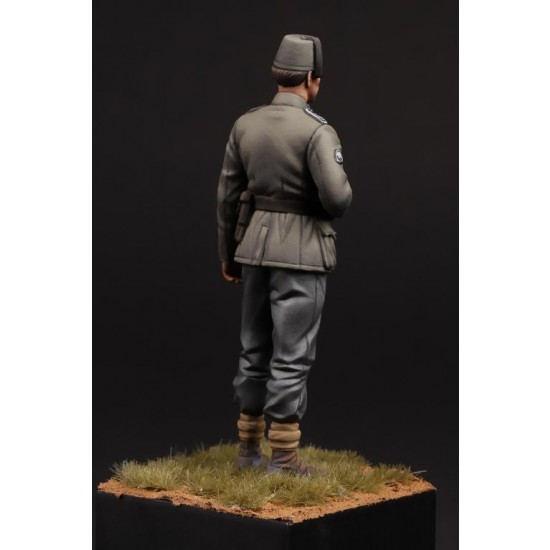 1/35 WWII Waffen SS Soldier Division Handschar #1 1/35 WWII Waffen SS Soldier Division Handschar #1