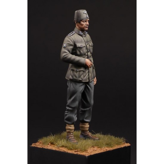 1/35 WWII Waffen SS Soldier Division Handschar #1 1/35 WWII Waffen SS Soldier Division Handschar #1