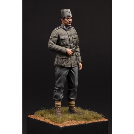 1/35 WWII Waffen SS Soldier Division Handschar #1 1/35 WWII Waffen SS Soldier Division Handschar #1