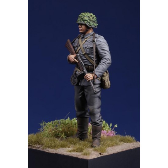 1/35 WWII Finnish Soldier (WW II) 1/35 WWII Finnish Soldier (WW II)