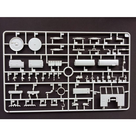 1/35 British 30ton Scammel Pioneer TRMU30/TRCU30 Tank Transporter 1/35 British 30ton Scammel Pioneer TRMU30/TRCU30 Tank Transporter