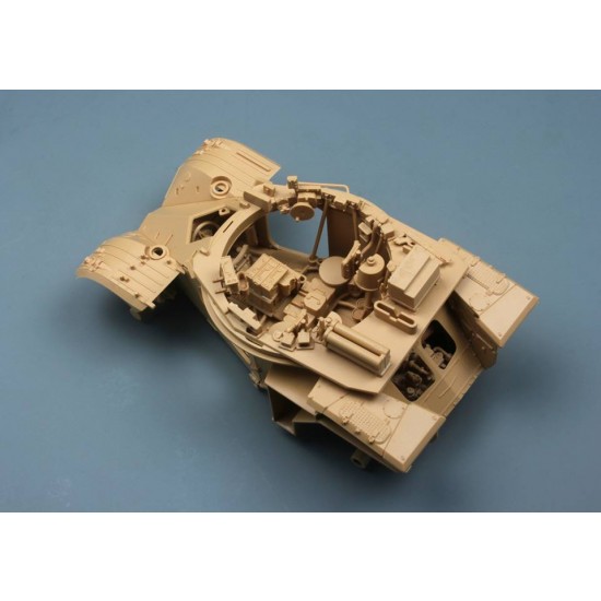 1/35 Panhard AML-90 Armoured Scout Car 1/35 Panhard AML-90 Armoured Scout Car