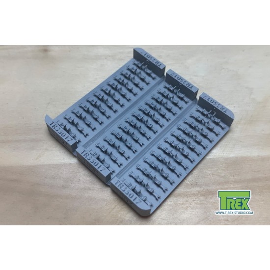 1/35 German Panzer Opened Clamps Type 1 1/35 German Panzer Opened Clamps Type 1