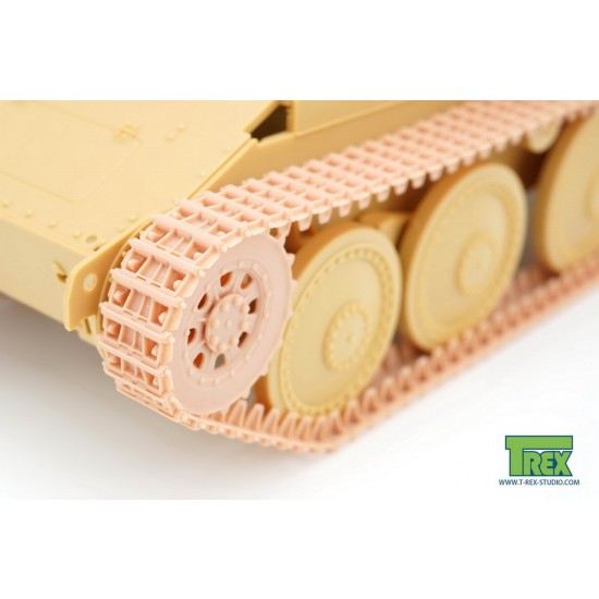 1/35 Pz.Kpfw.38(t) Tracks Late Type w/Sprocket & Idler Type 2 for Tamiya kits 1/35 Pz.Kpfw.38(t) Tracks Late Type w/Sprocket & Idler Type 2 for Tamiya kits