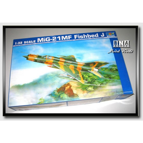 1/32 Mikoyan-Gurevich MiG-21MF Fishbed J 1/32 Mikoyan-Gurevich MiG-21MF Fishbed J