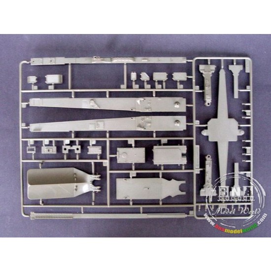 1/35 SA-2 Guideline Missile on Launcher 1/35 SA-2 Guideline Missile on Launcher