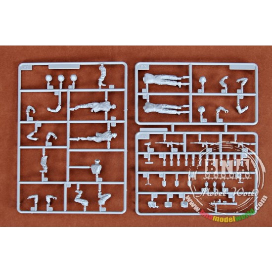 1/35 JGSDF Command post Car Type 82 1/35 JGSDF Command post Car Type 82