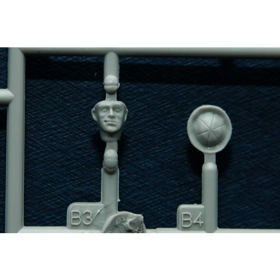 1/35 WWII USN LCM Crew 1/35 WWII USN LCM Crew